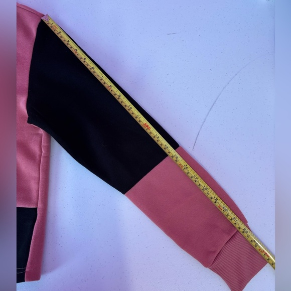 Super cute Crop Sweatshirt - Picture 5 of 7